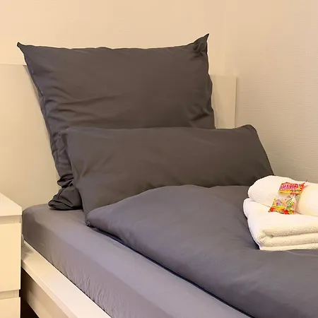 Ks - 2 Schlafzimmer Mit Einzelbetten Für 4-5 Personen Apartamento