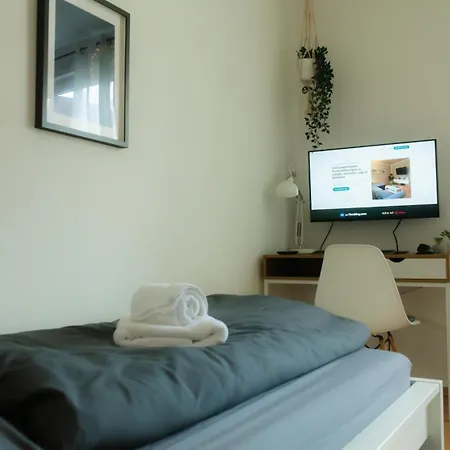 Lejlighed Ks - 2 Schlafzimmer Mit Einzelbetten Fuer 4-5 Personen Bielefeld