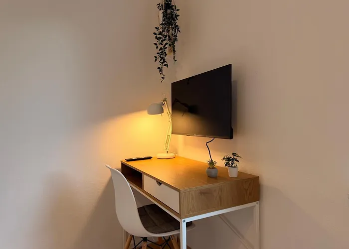 Ks - 2 Schlafzimmer Mit Einzelbetten Für 4-5 Personen