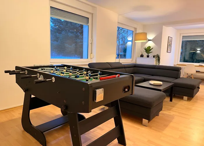 Ks - 2 Schlafzimmer Mit Einzelbetten Für 4-5 Personen *