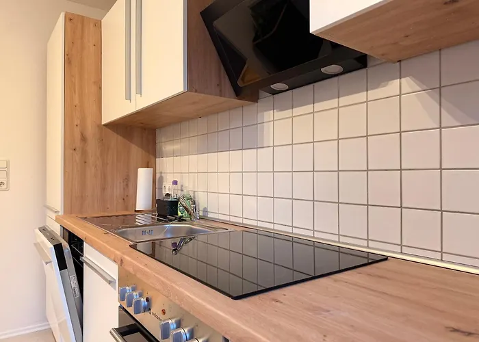 Ks - 2 Schlafzimmer Mit Einzelbetten Für 4-5 Personen *